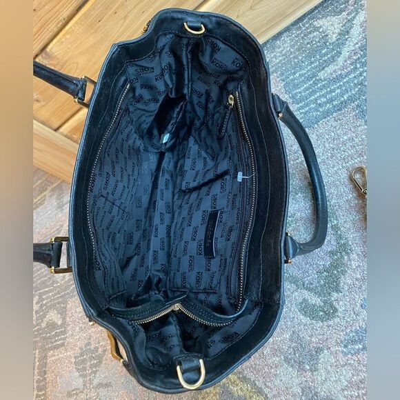 Michael Kors Leather  Purse - Picture 14 of 16